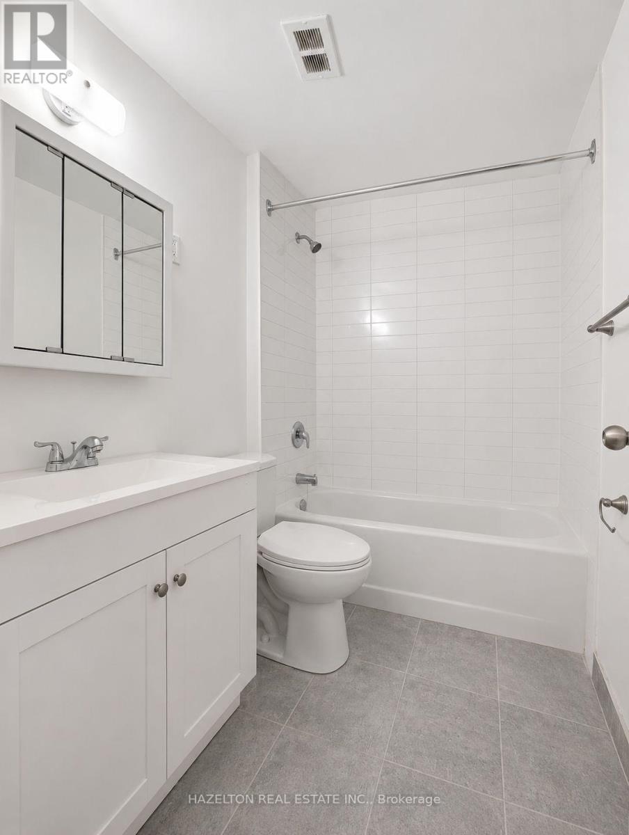 707 - 1665 Bloor Street E, Mississauga, Ontario  L4X 1S4 - Photo 8 - W13535624
