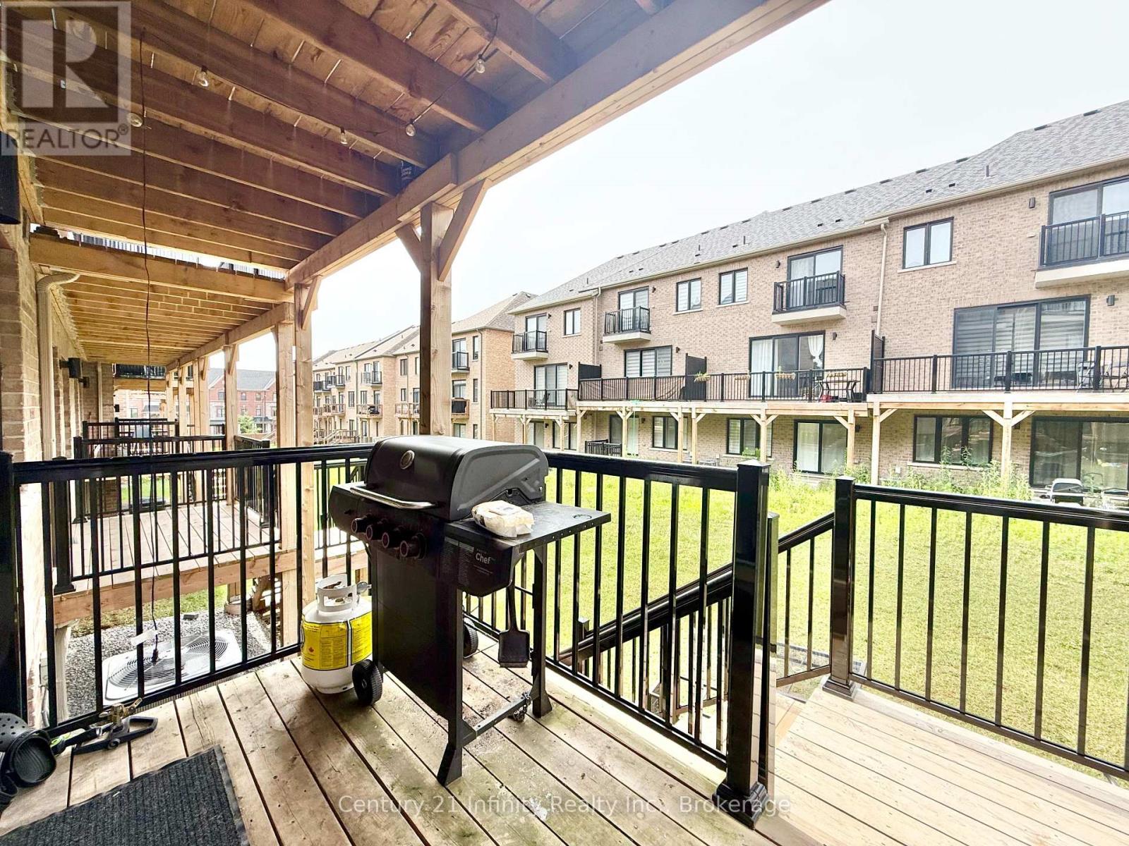 2 - 36 Elkington Crescent, Whitby, Ontario  L1P 0L7 - Photo 19 - E13535694