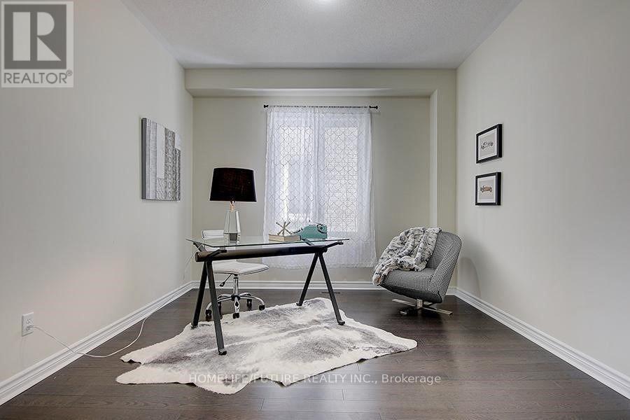 1011 Wrenwood Drive, Oshawa, Ontario  L1K 0Y1 - Photo 6 - E13535634
