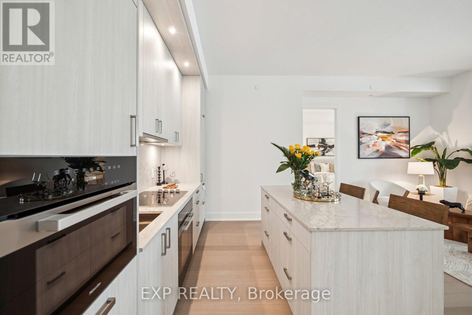 315 - 399 Royal Orchard Boulevard, Markham, Ontario  L3T 0H3 - Photo 13 - N13535682