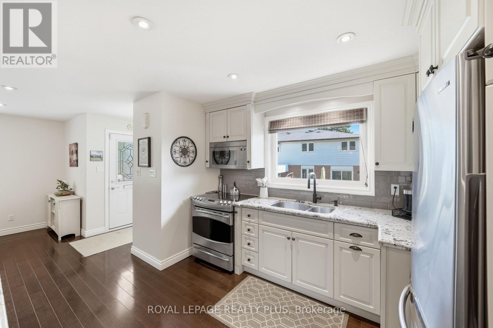 6 Merrydrew Court, Mississauga, Ontario  L5M 1W7 - Photo 20 - W13535670
