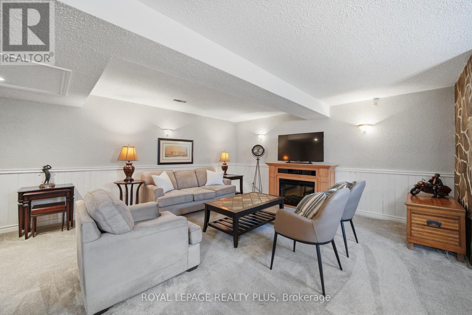 6 Merrydrew Court, Mississauga, Ontario  L5M 1W7 - Photo 33 - W13535670