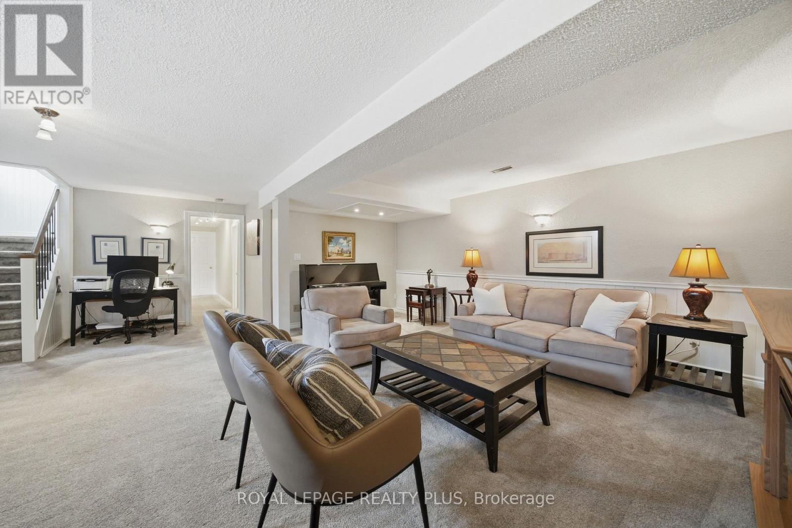 6 Merrydrew Court, Mississauga, Ontario  L5M 1W7 - Photo 34 - W13535670