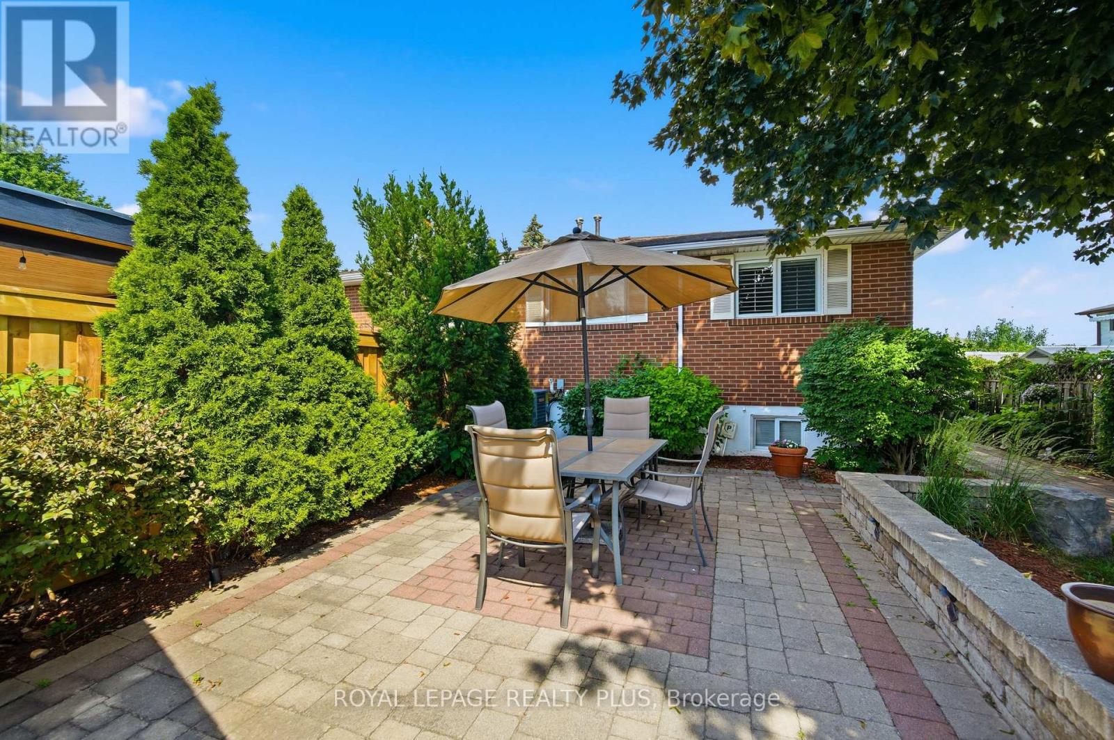 6 Merrydrew Court, Mississauga, Ontario  L5M 1W7 - Photo 45 - W13535670