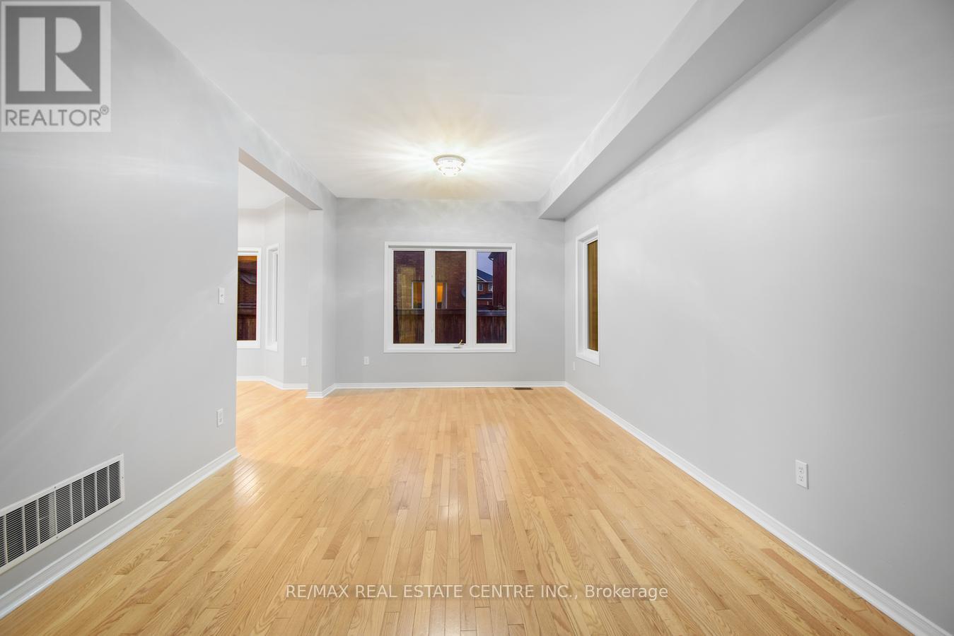 112 Commodore Drive, Brampton, Ontario L6X 0S6 - Photo 11 - W13535686