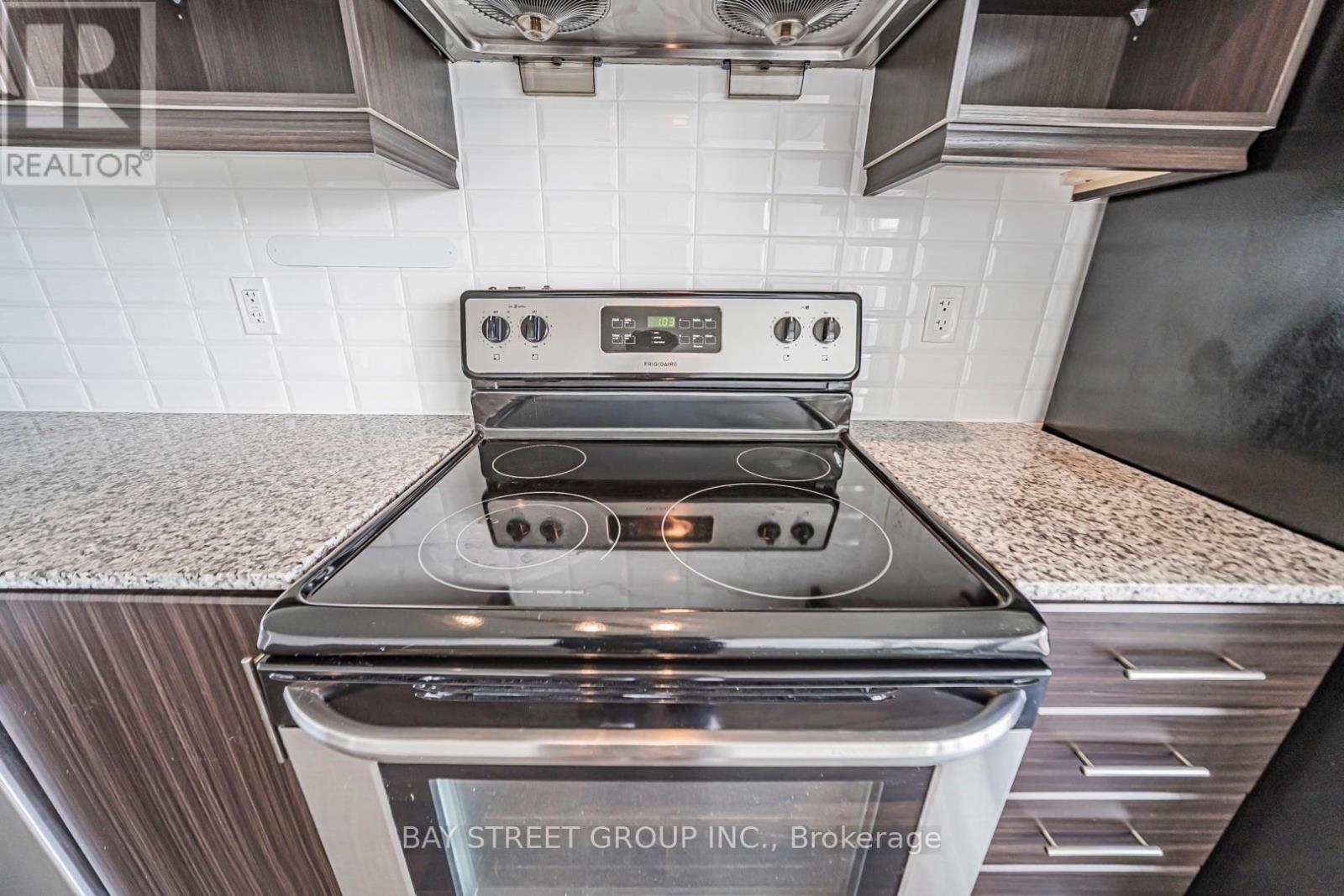 1508 - 160 Vanderhoof Avenue, Toronto, Ontario  M4G 2G6 - Photo 22 - C13503442