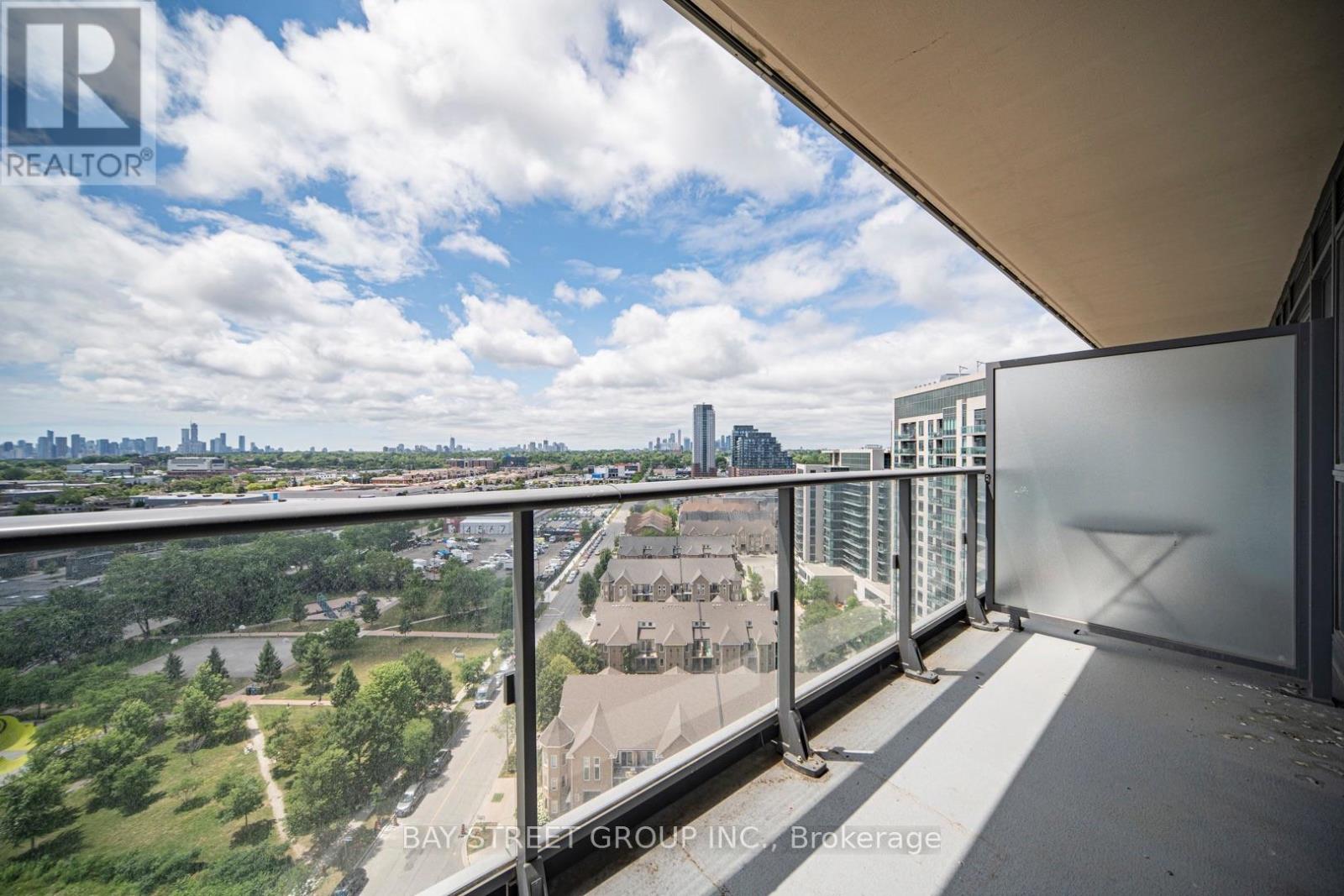 1508 - 160 Vanderhoof Avenue, Toronto, Ontario  M4G 2G6 - Photo 3 - C13503442