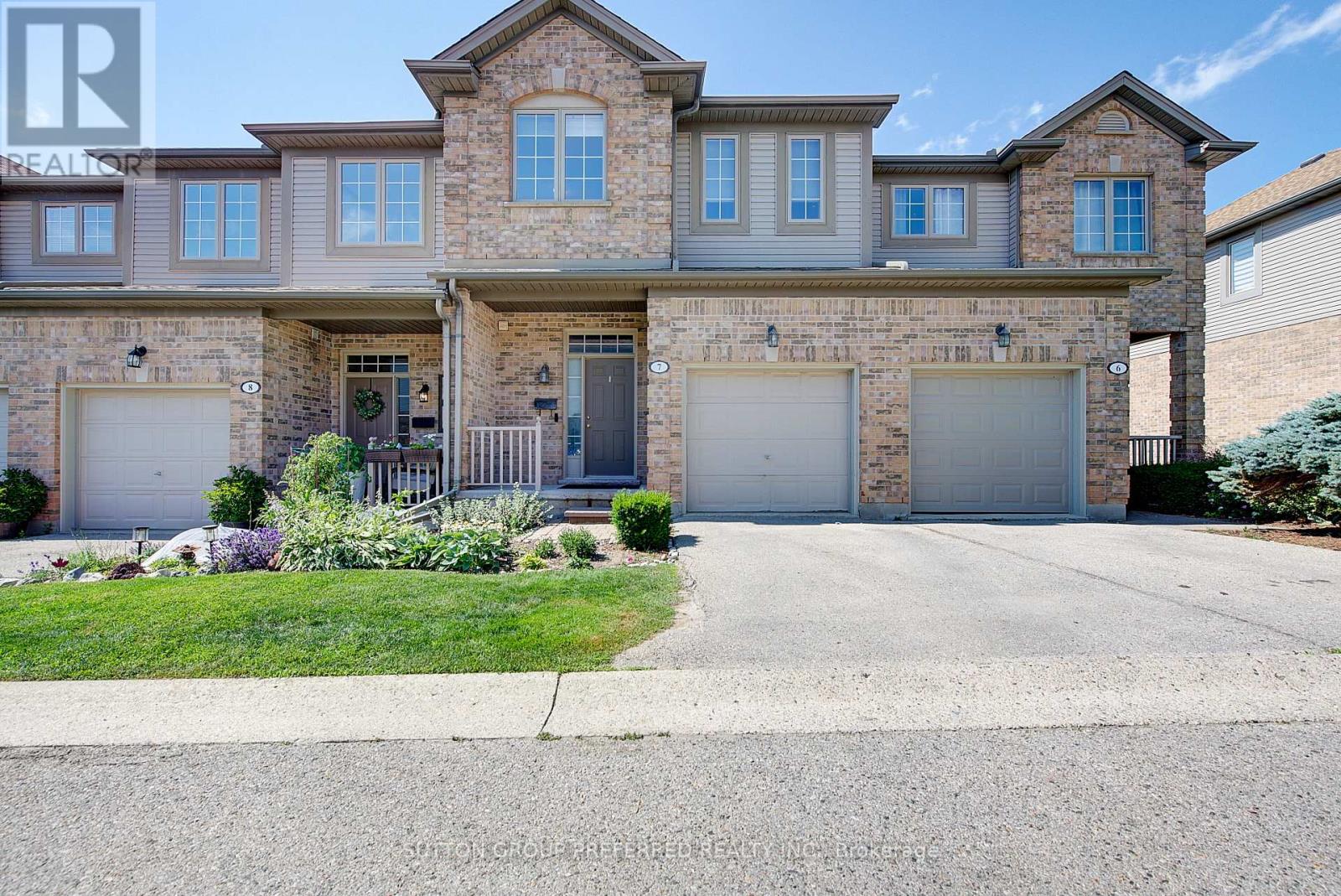 7 - 185 North Centre Road, London North, Ontario  N5X 4C9 - Photo 2 - X13535712