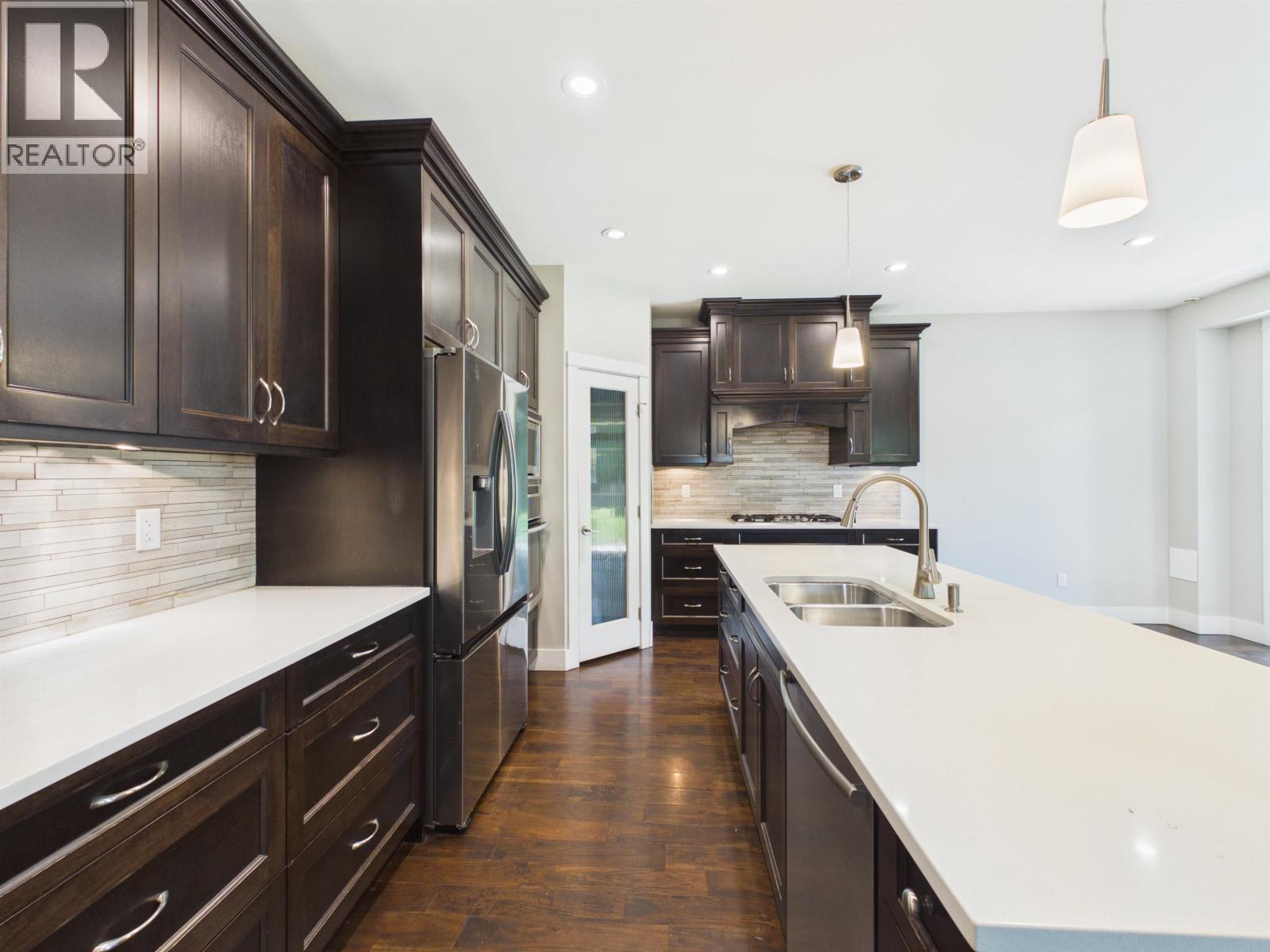 638 Austin Avenue, Coquitlam, British Columbia  V3K 3N1 - Photo 9 - R3141135