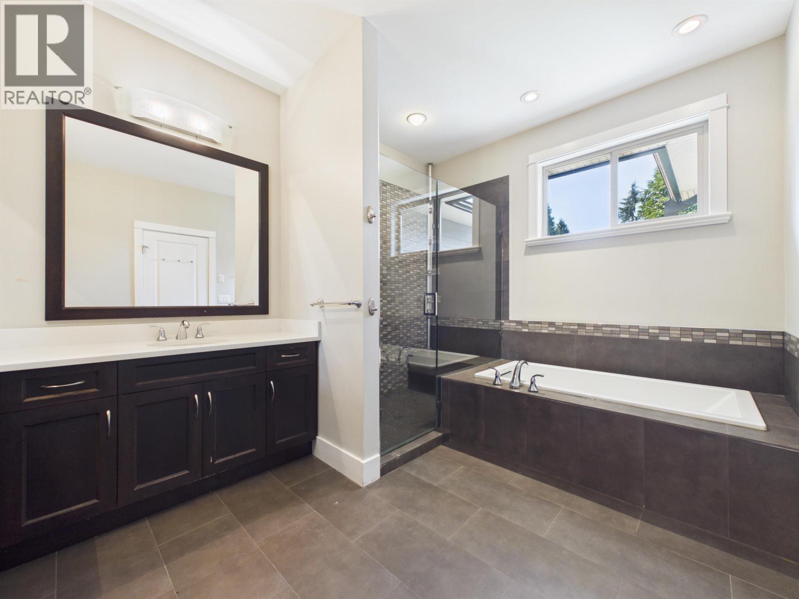 638 Austin Avenue, Coquitlam, British Columbia  V3K 3N1 - Photo 25 - R3141135