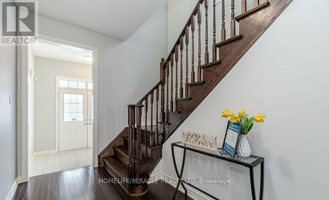 9 Humberstone Crescent, Brampton, Ontario  L7A 4C3 - Photo 12 - W13535700