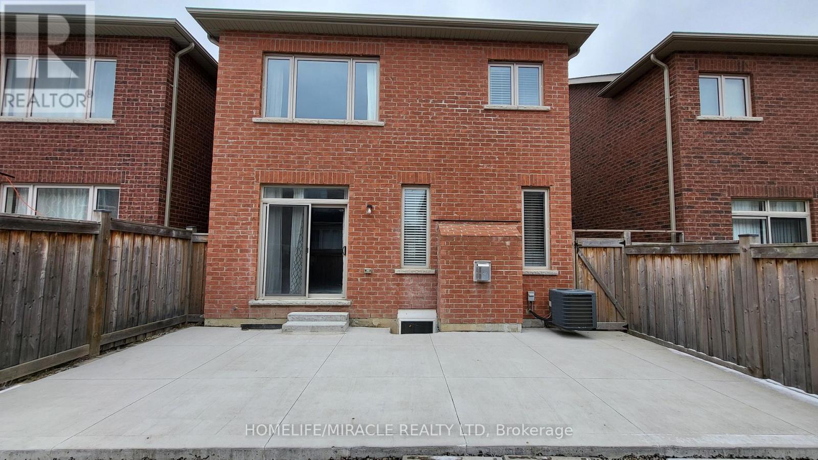 9 Humberstone Crescent, Brampton, Ontario  L7A 4C3 - Photo 20 - W13535700