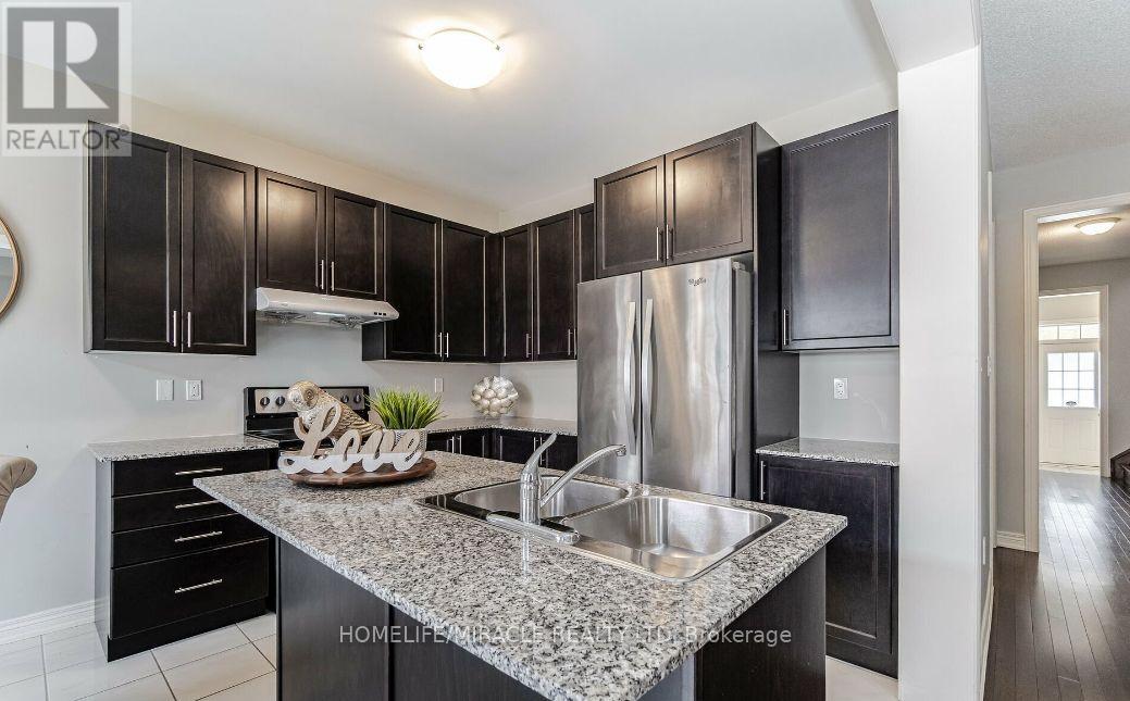 9 Humberstone Crescent, Brampton, Ontario  L7A 4C3 - Photo 8 - W13535700