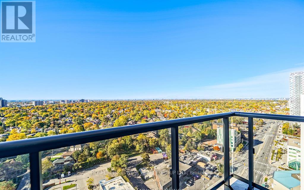 30 Samuel Wood Way, Toronto, Ontario  M9B 0C9 - Photo 4 - W13535718