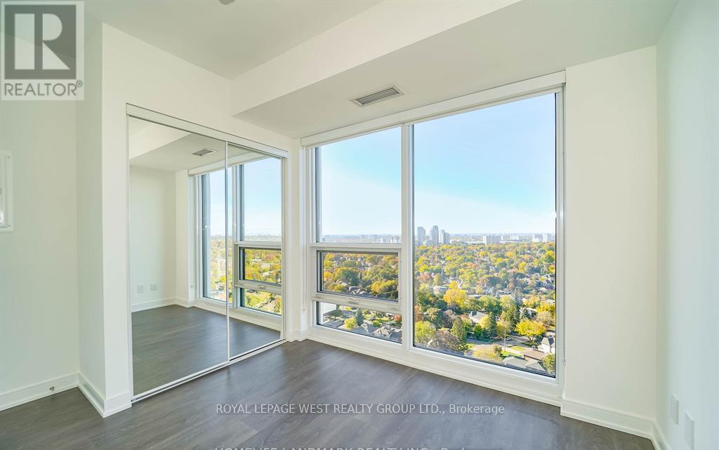 30 Samuel Wood Way, Toronto, Ontario  M9B 0C9 - Photo 6 - W13535718