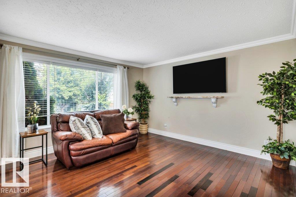 37 Dorian Wy, Sherwood Park, Alberta  T8H 1Y2 - Photo 5 - E4497548