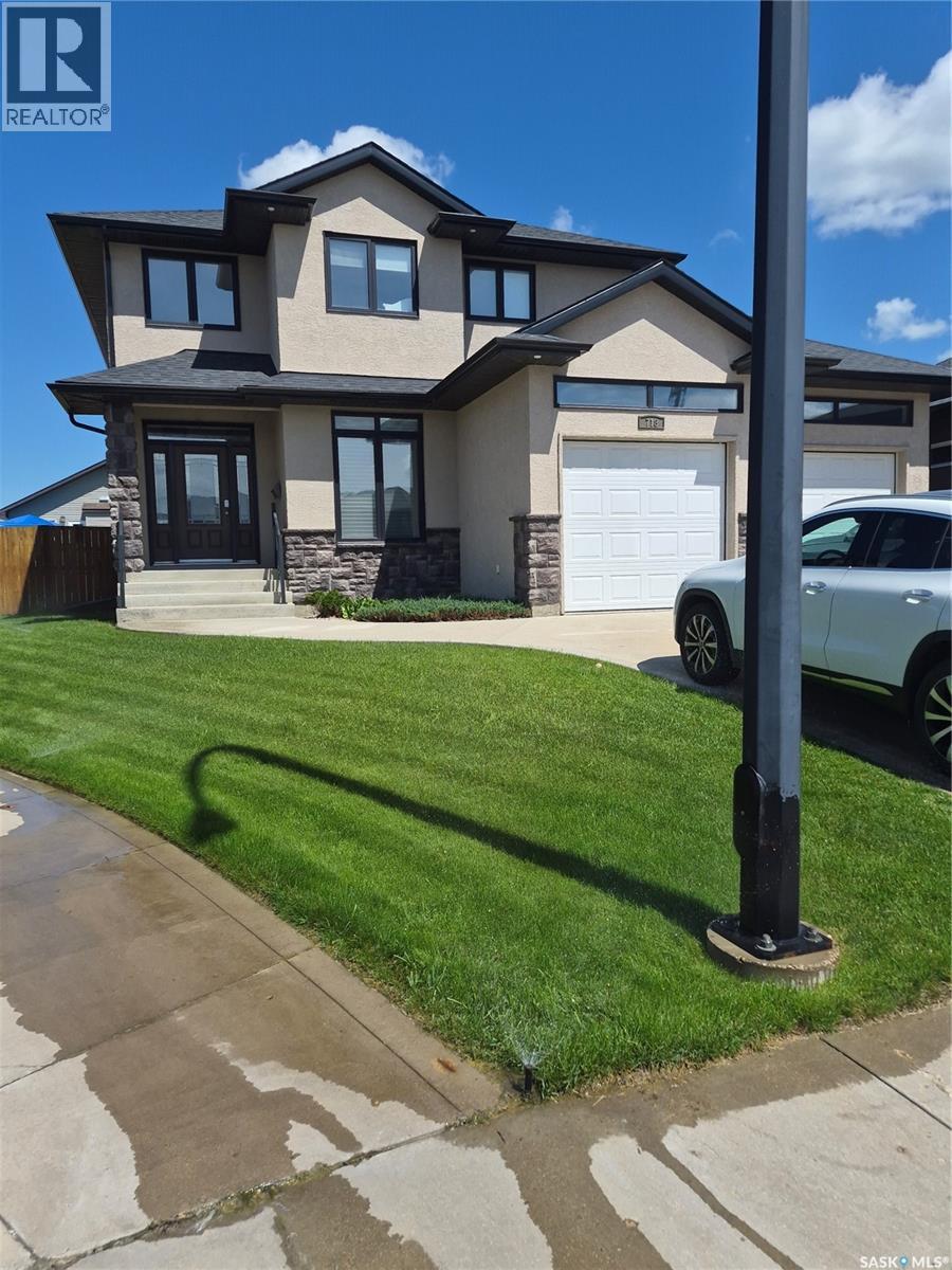 718 Patrick BAY, Saskatoon, Saskatchewan