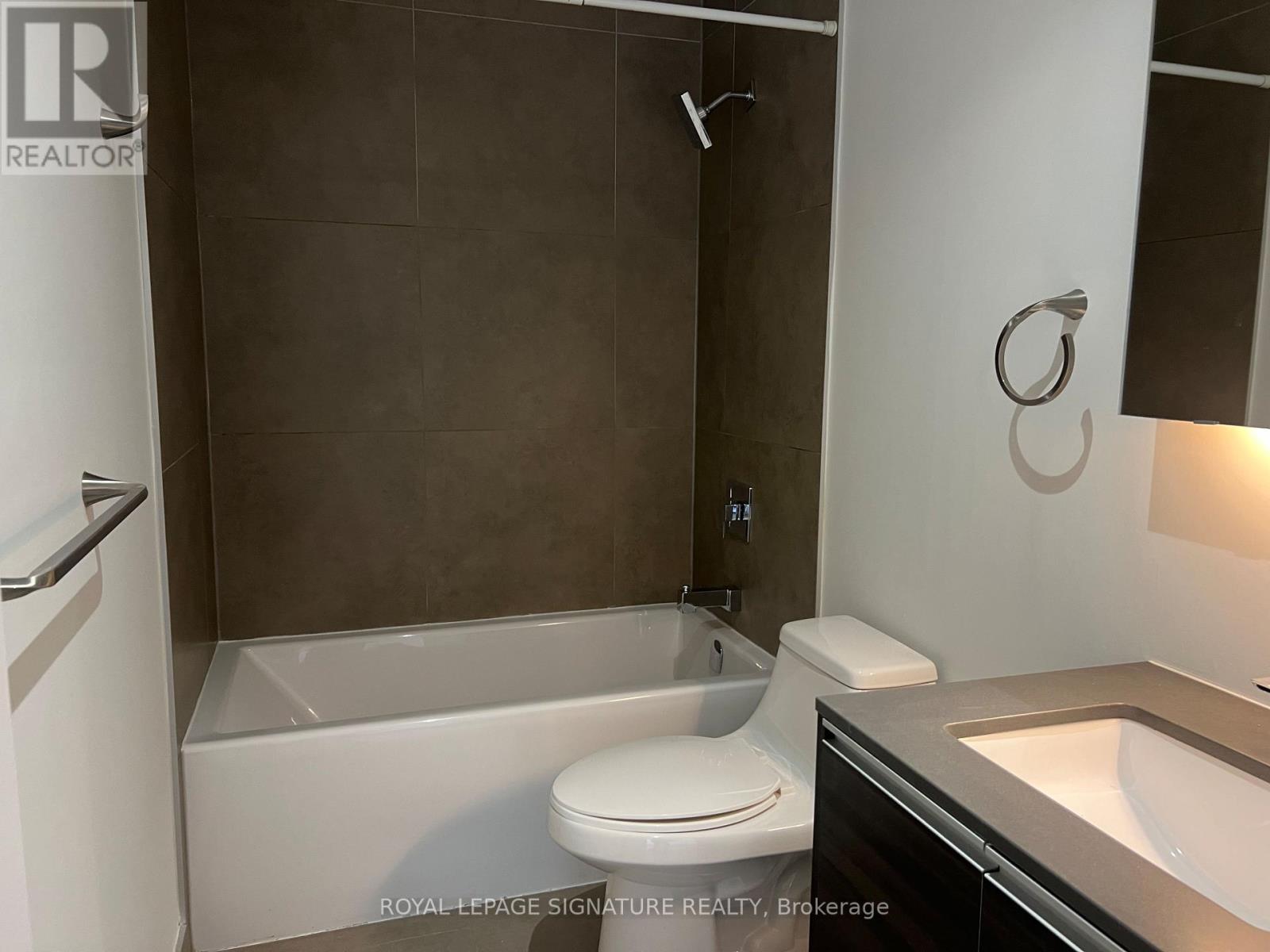 704 - 20 Minowan Miikan Lane, Toronto, Ontario M6J 0E5 - Photo 17 - C13534332