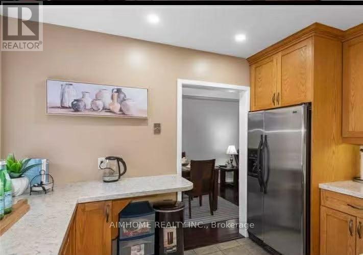 Main - 5 Heatherington Drive, Toronto, Ontario  M1T 1N3 - Photo 2 - E13530516