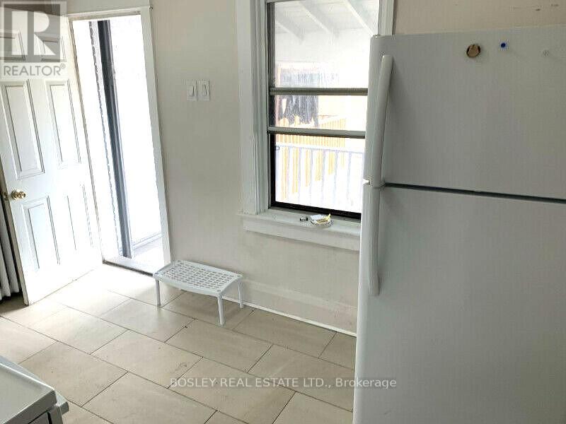 1367 Danforth Avenue, Toronto, Ontario  M4J 1N1 - Photo 6 - E13535786