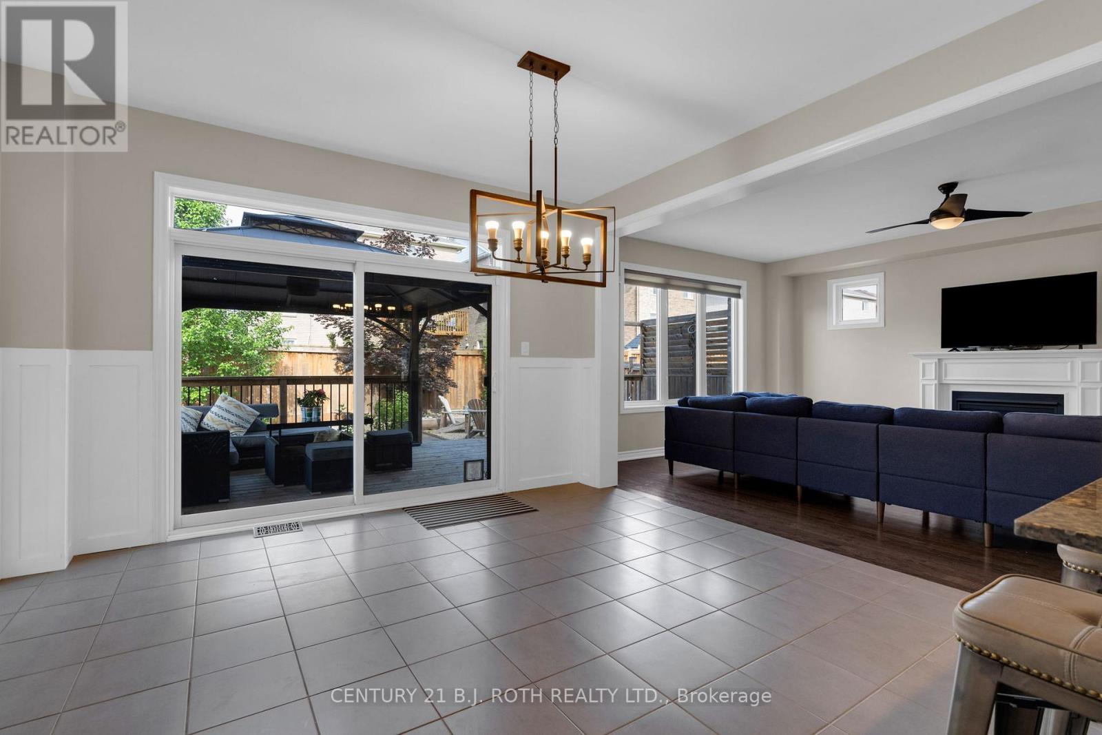 2048 Allison Street, Innisfil, Ontario  L9S 0K8 - Photo 9 - N13535778