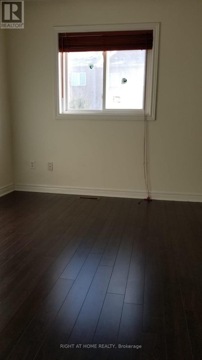 630 Leatherleaf Drive, Mississauga, Ontario  L4Z 3Z1 - Photo 6 - W13535768