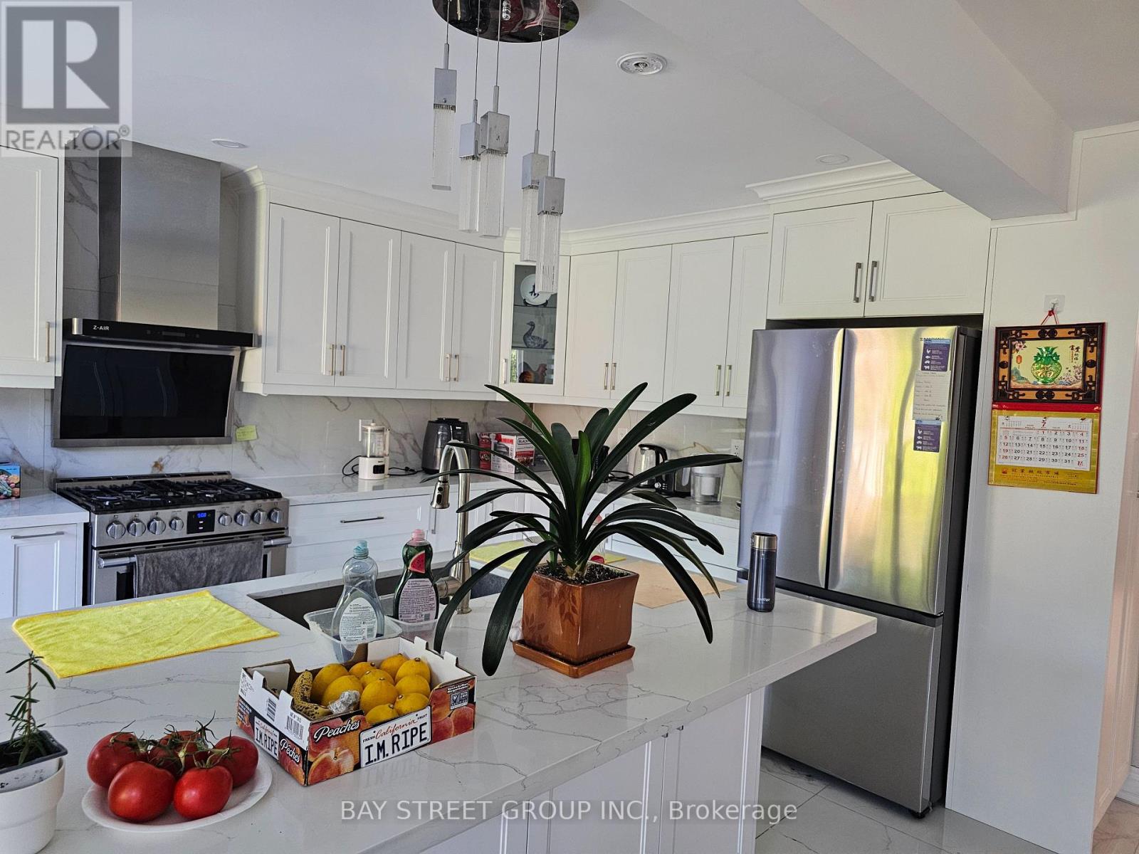 Upper1 - 3177 Colonial Drive, Mississauga, Ontario  L5L 5L3 - Photo 14 - W13526044