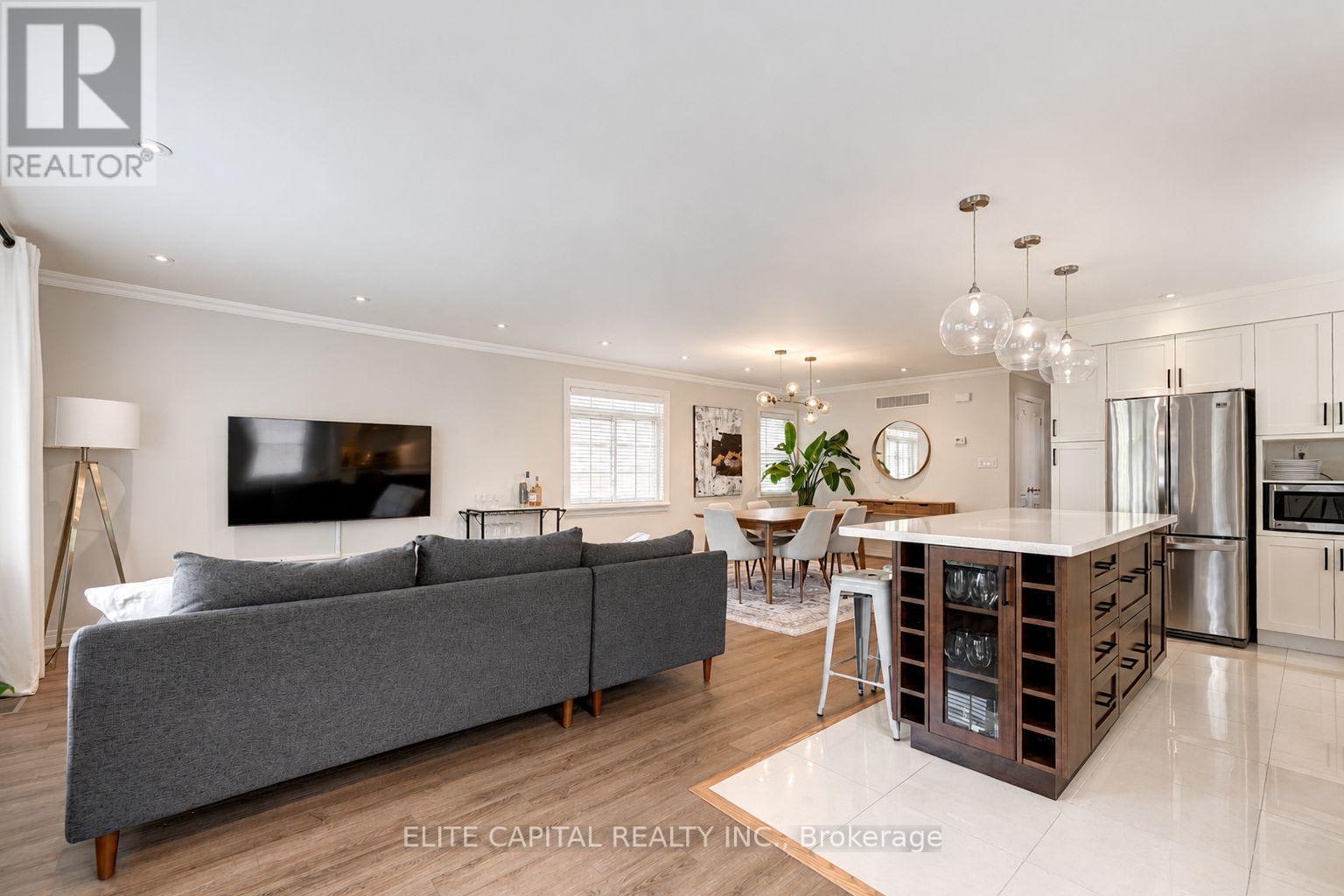 171 Canlish Road, Toronto, Ontario  M1P 1T1 - Photo 2 - E13535800