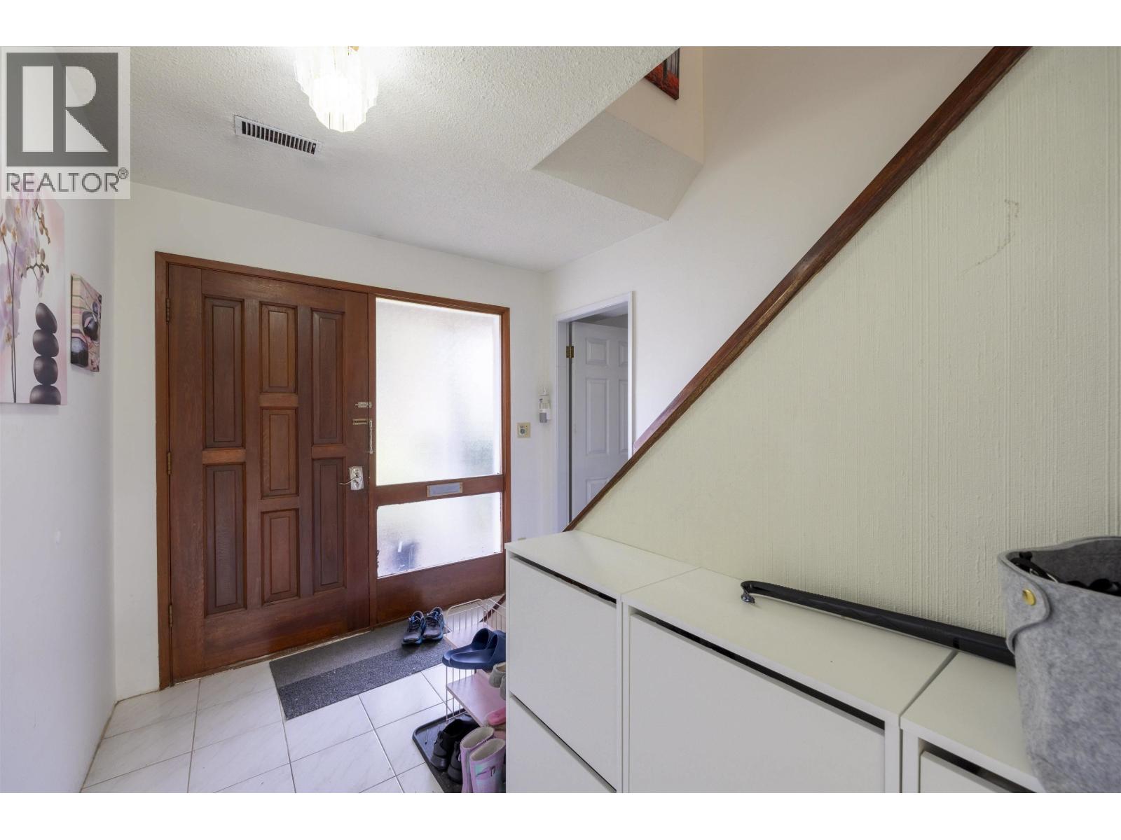 5555 Wallace Road, Richmond, British Columbia V7E 2C4 - Photo 8 - R3143901