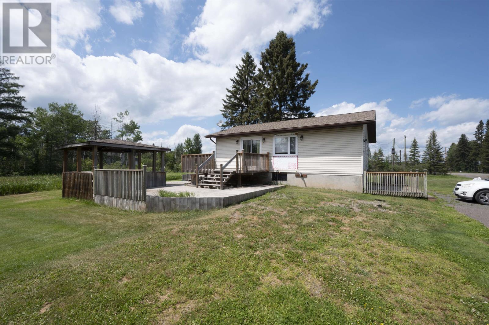 2306 Arthur Street West, Thunder Bay, Ontario  P7K 1B4 - Photo 34 - TB2601815
