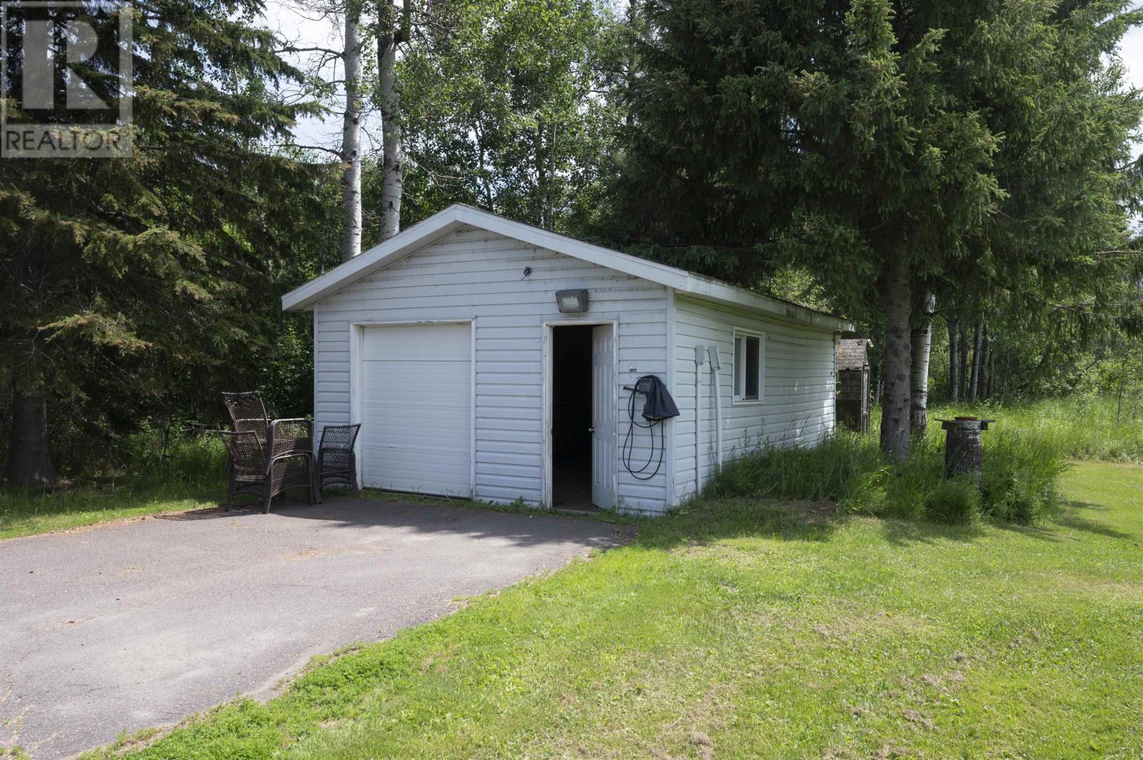 2306 Arthur Street West, Thunder Bay, Ontario  P7K 1B4 - Photo 42 - TB2601815