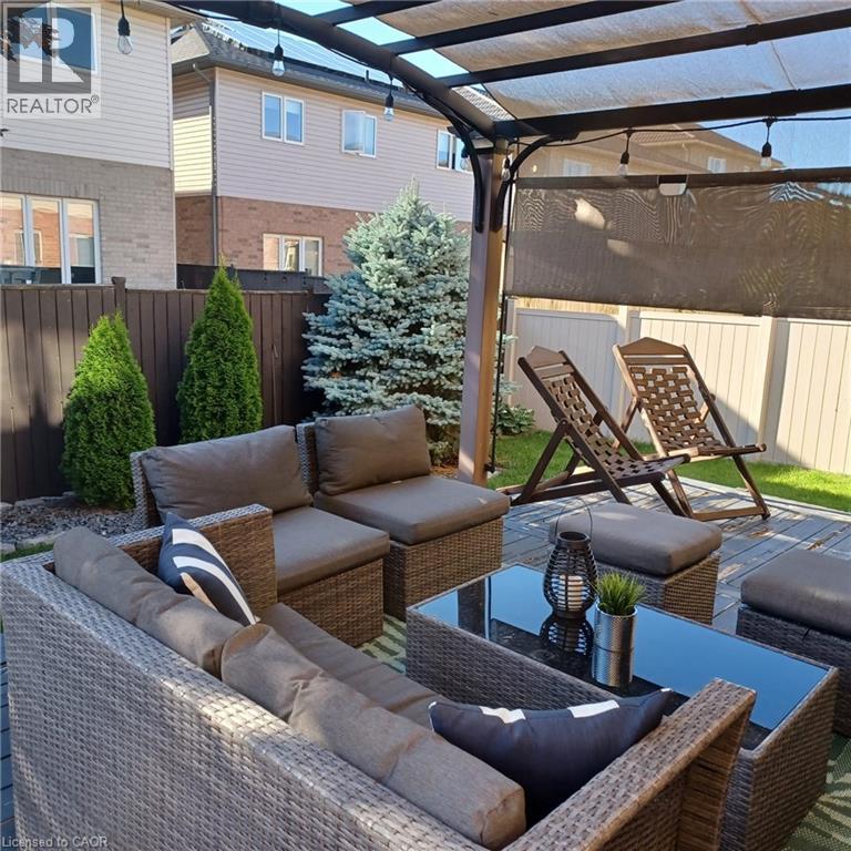 16 Signal Hill Pathway, Stoney Creek, Ontario  L8E 0B7 - Photo 26 - 40845102