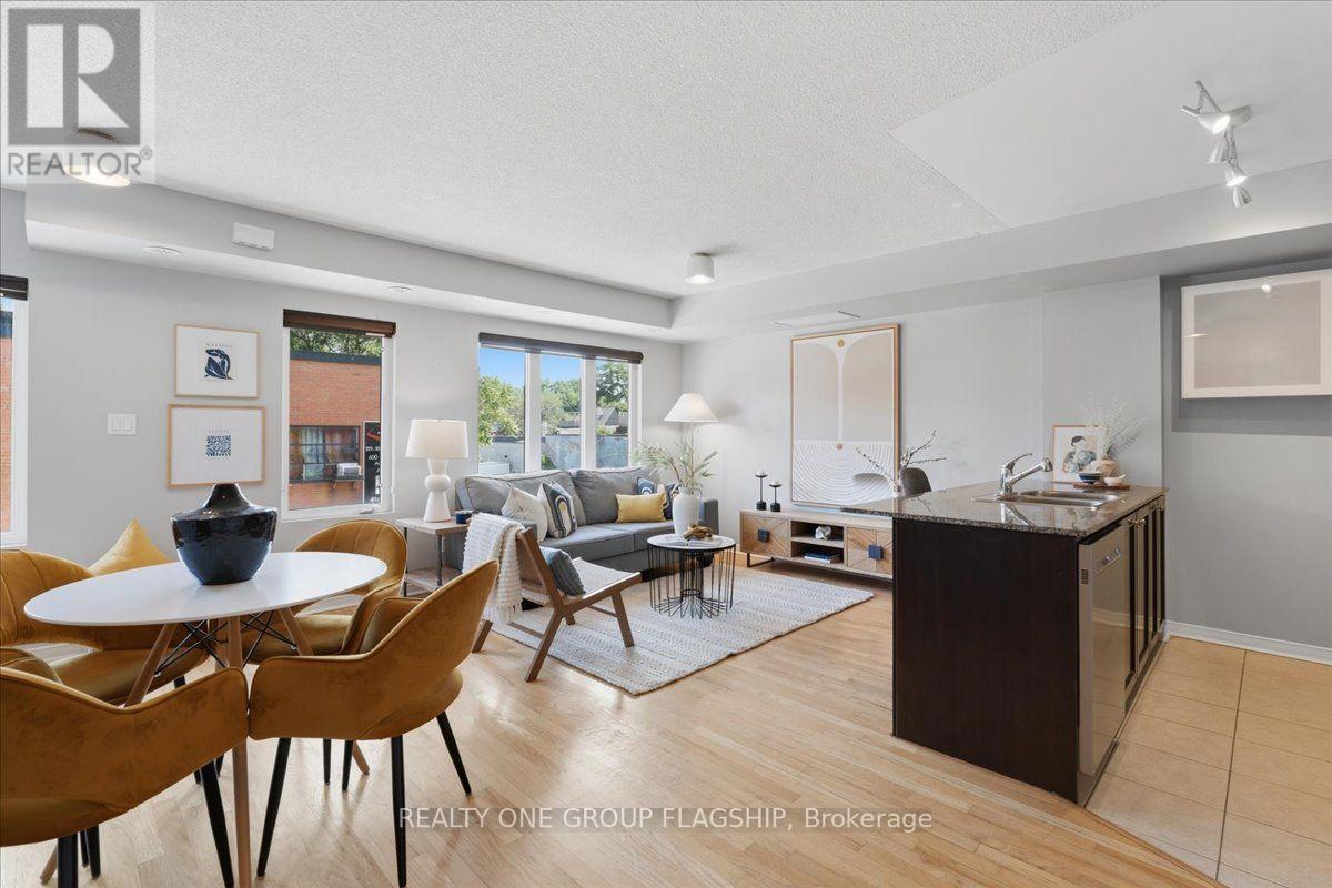 201 - 1 Ruttan Street, Toronto, Ontario  M6P 0A1 - Photo 3 - C13535848