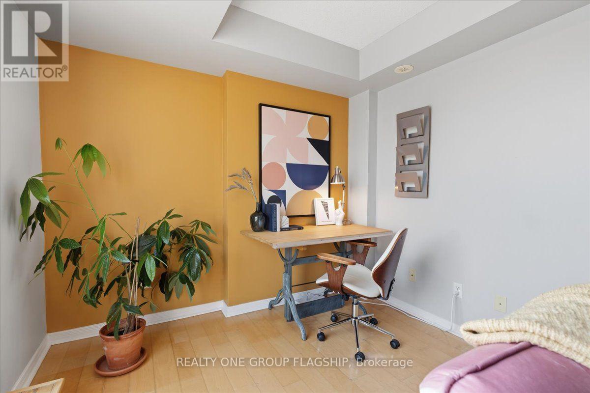 201 - 1 Ruttan Street, Toronto, Ontario  M6P 0A1 - Photo 34 - C13535848