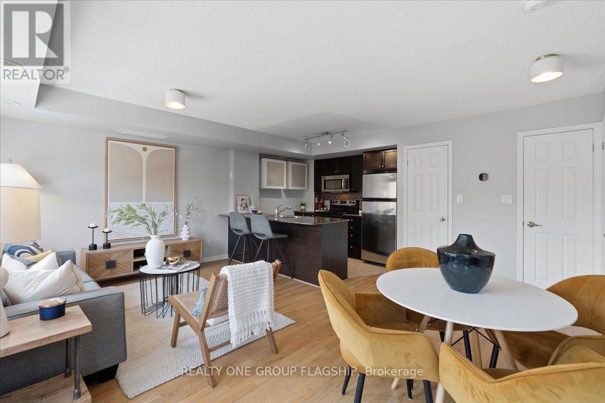201 - 1 Ruttan Street, Toronto, Ontario  M6P 0A1 - Photo 5 - C13535848