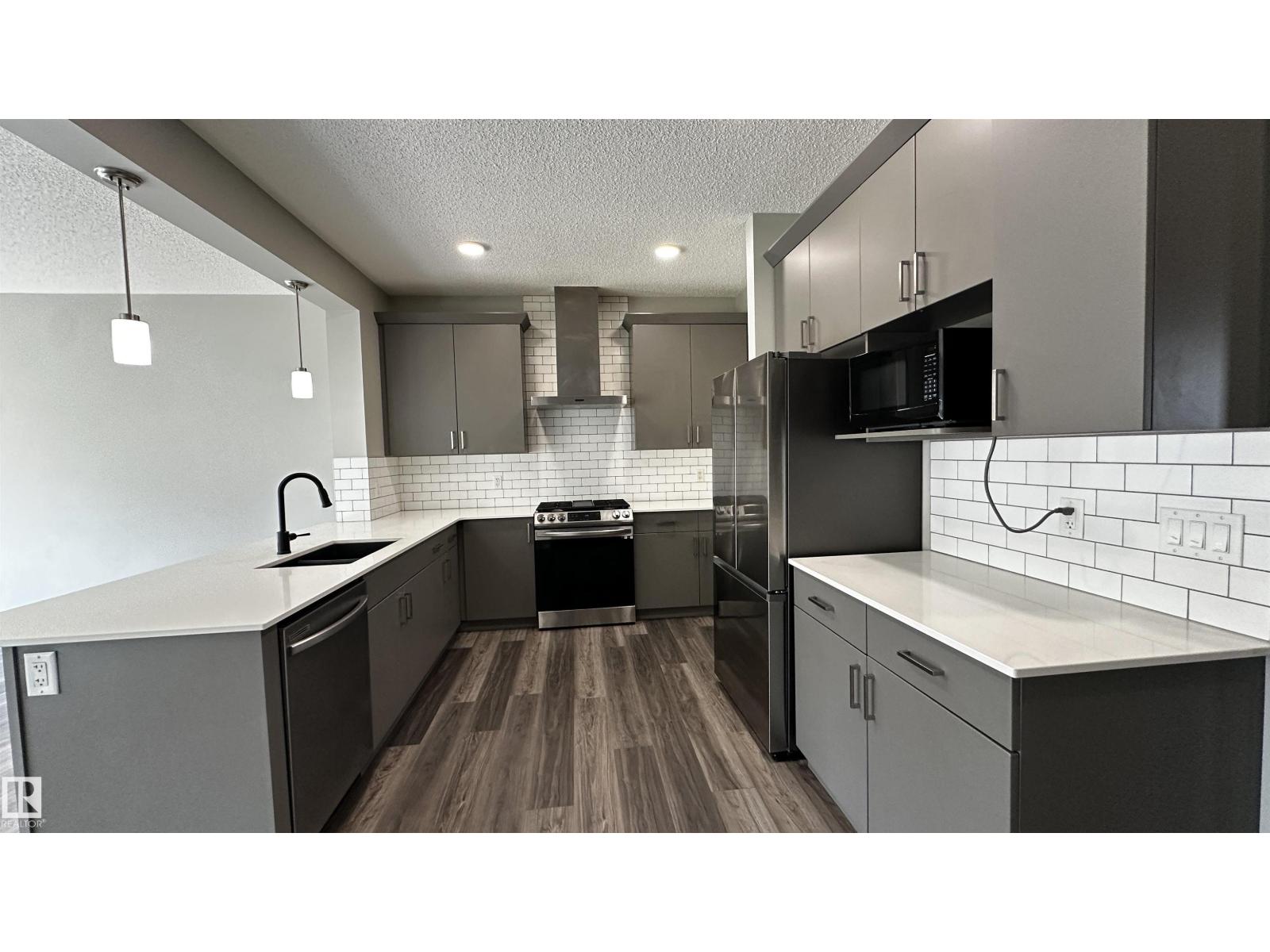 9871 226 St NW, Edmonton, Alberta  T5T 7V2 - Photo 9 - E4497106
