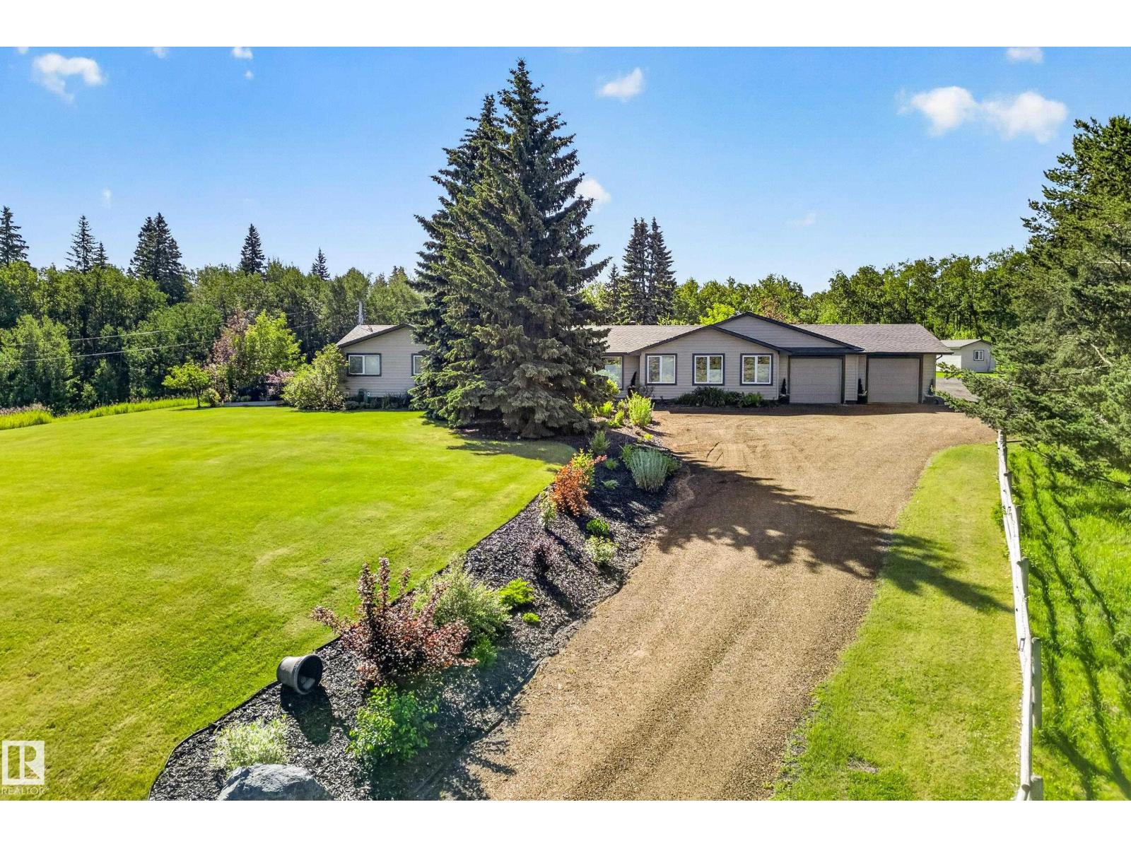 22245 TWP ROAD 512, Rural Strathcona County, Alberta