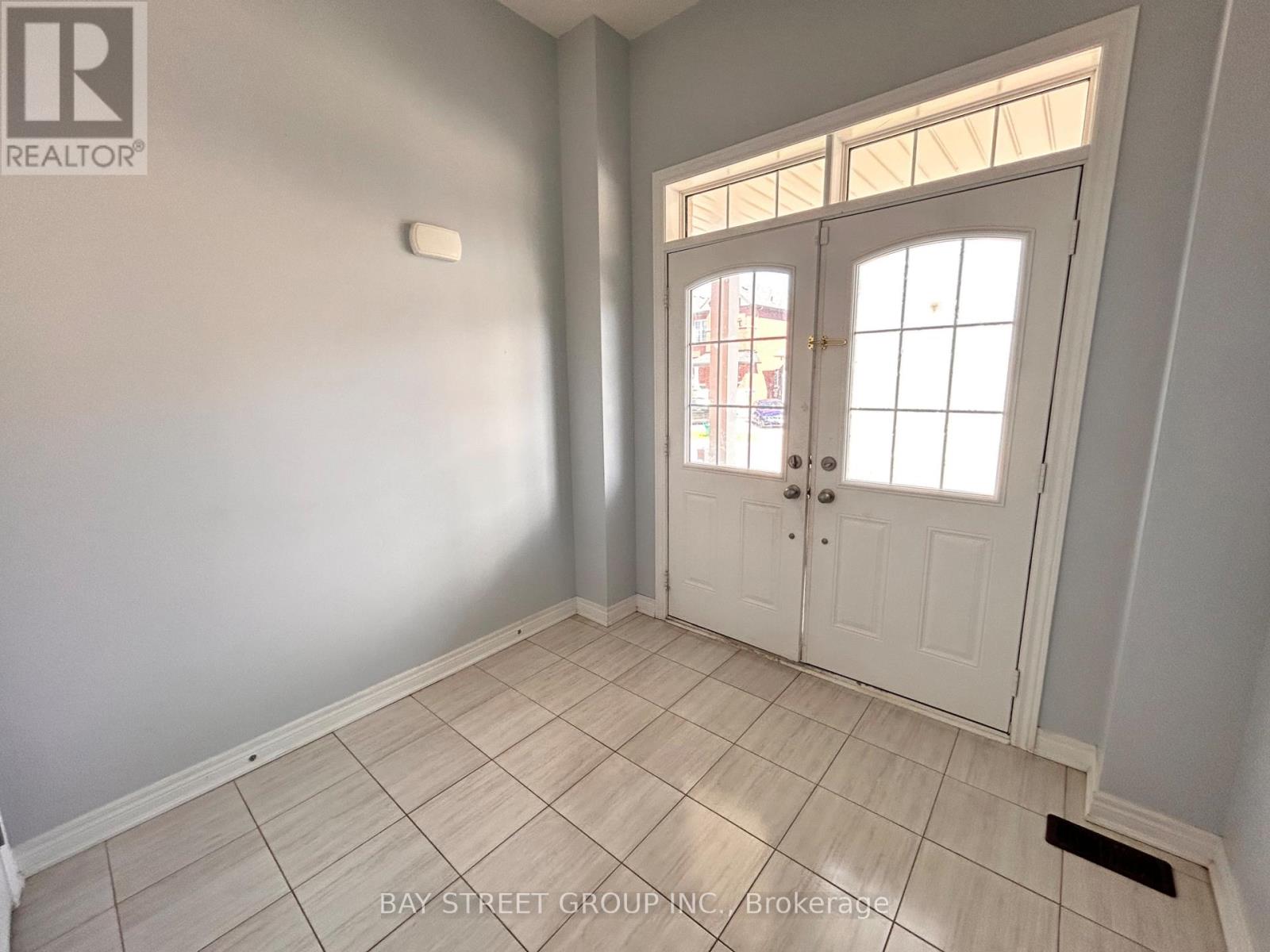 94 Titan Trail, Markham, Ontario  L3S 3J5 - Photo 3 - N13535916