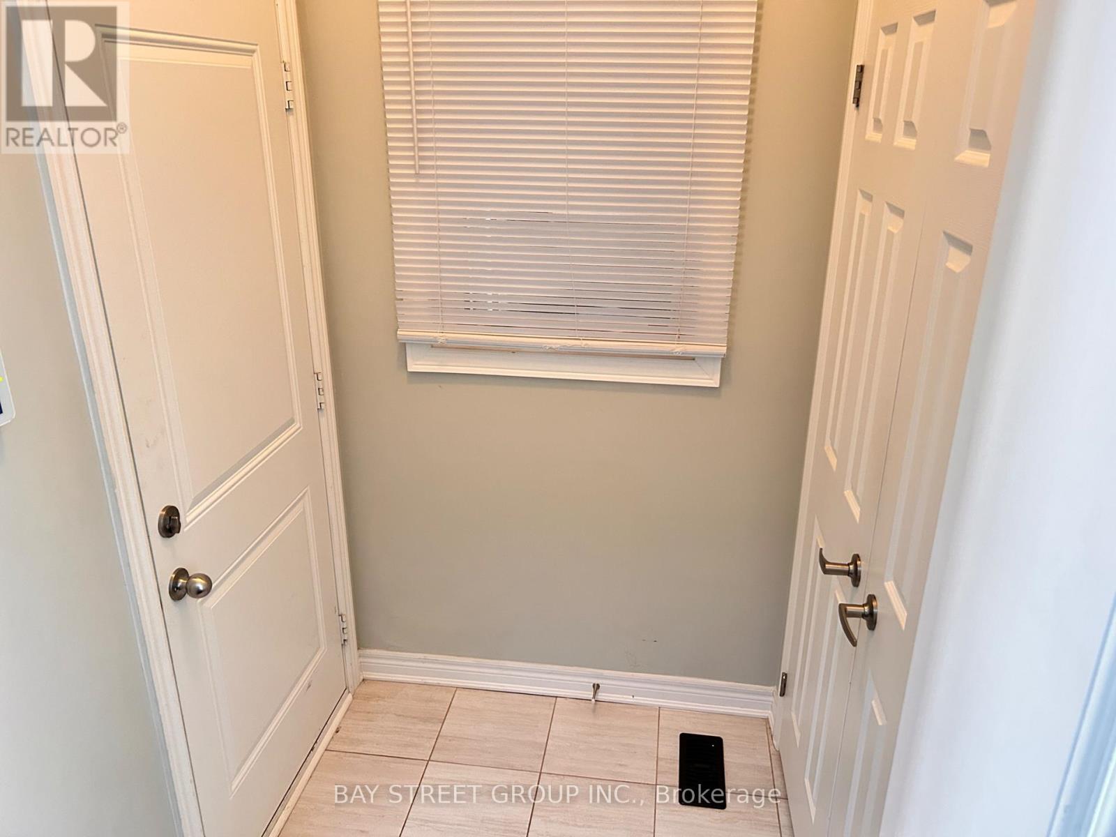 94 Titan Trail, Markham, Ontario  L3S 3J5 - Photo 5 - N13535916