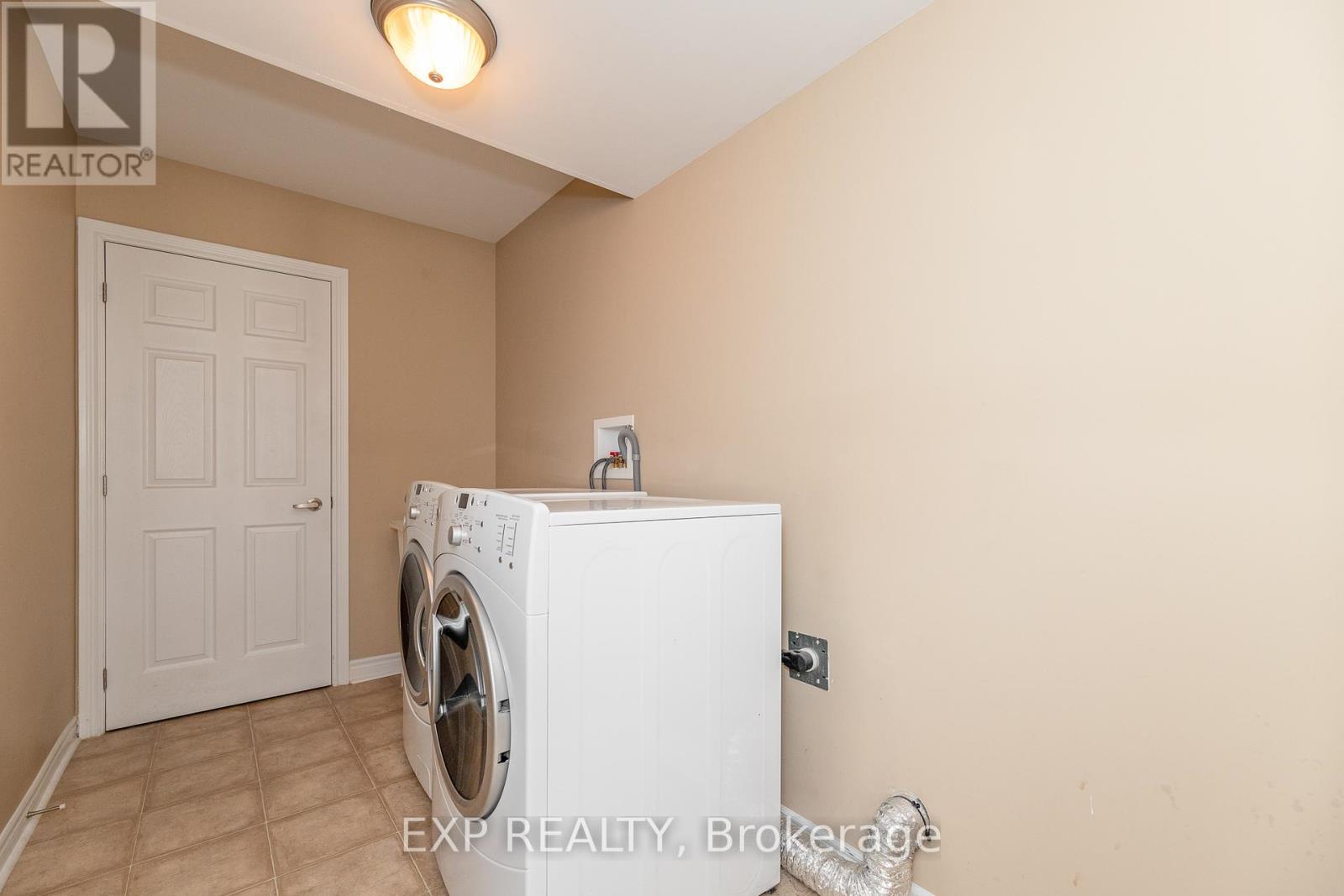 960 Messor Crescent, Ottawa, Ontario  K2S 0L7 - Photo 6 - X13535920