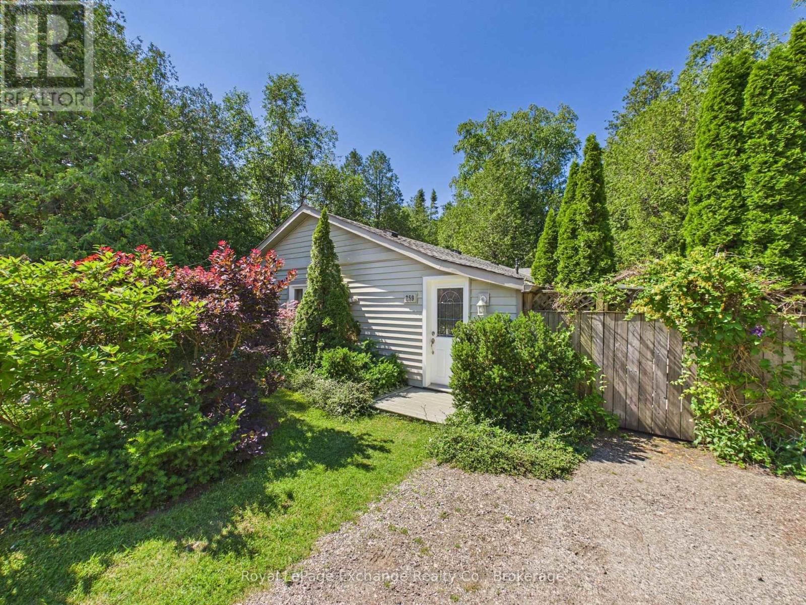 259 ST. ARNAUD STREET, Huron-Kinloss, Ontario