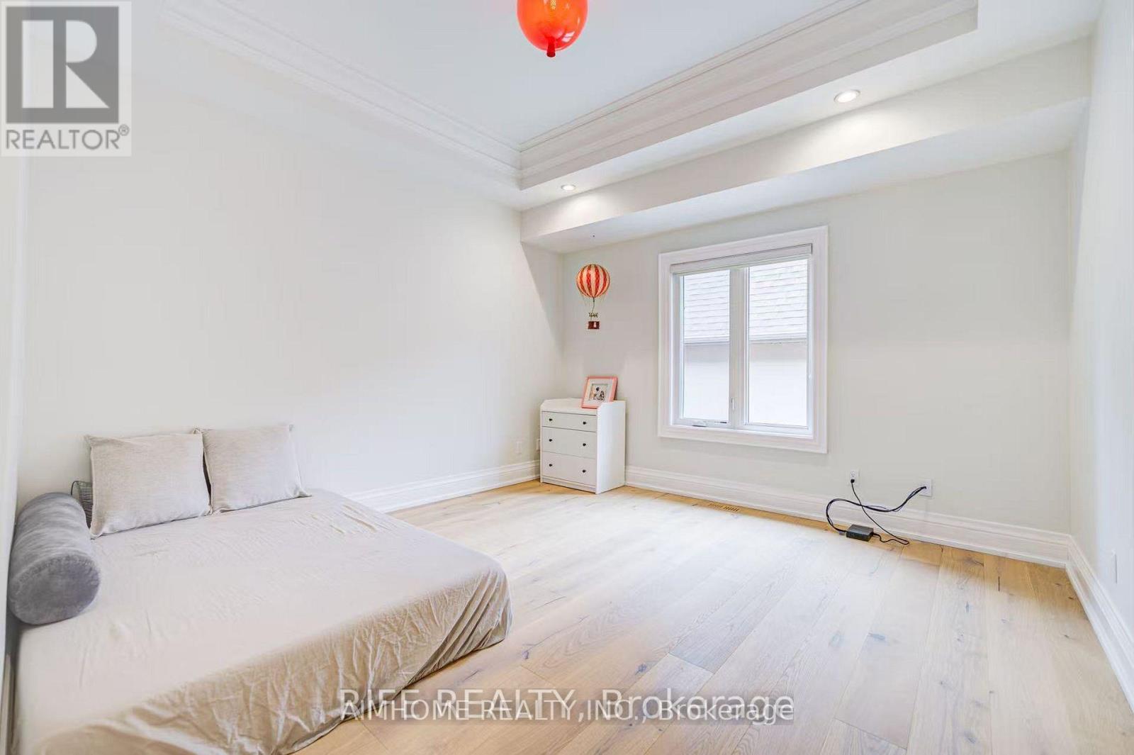 103 Burndale Avenue, Toronto, Ontario  M2N 1S8 - Photo 16 - C13535932
