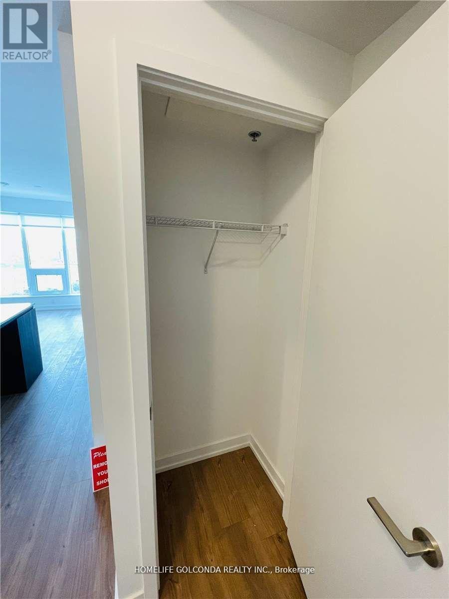 2305 - 203 College Street, Toronto, Ontario  M5T 1P9 - Photo 8 - C13535942