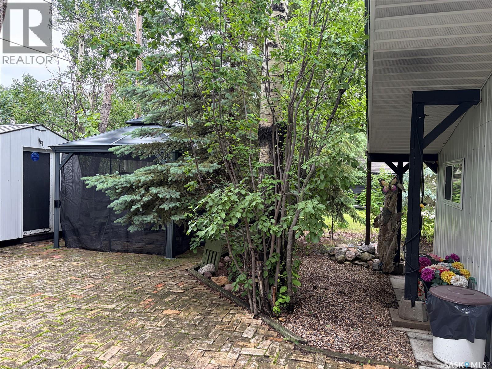 34 Columbus Drive, Fishing Lake, Saskatchewan  S0A 1A0 - Photo 3 - SK041872