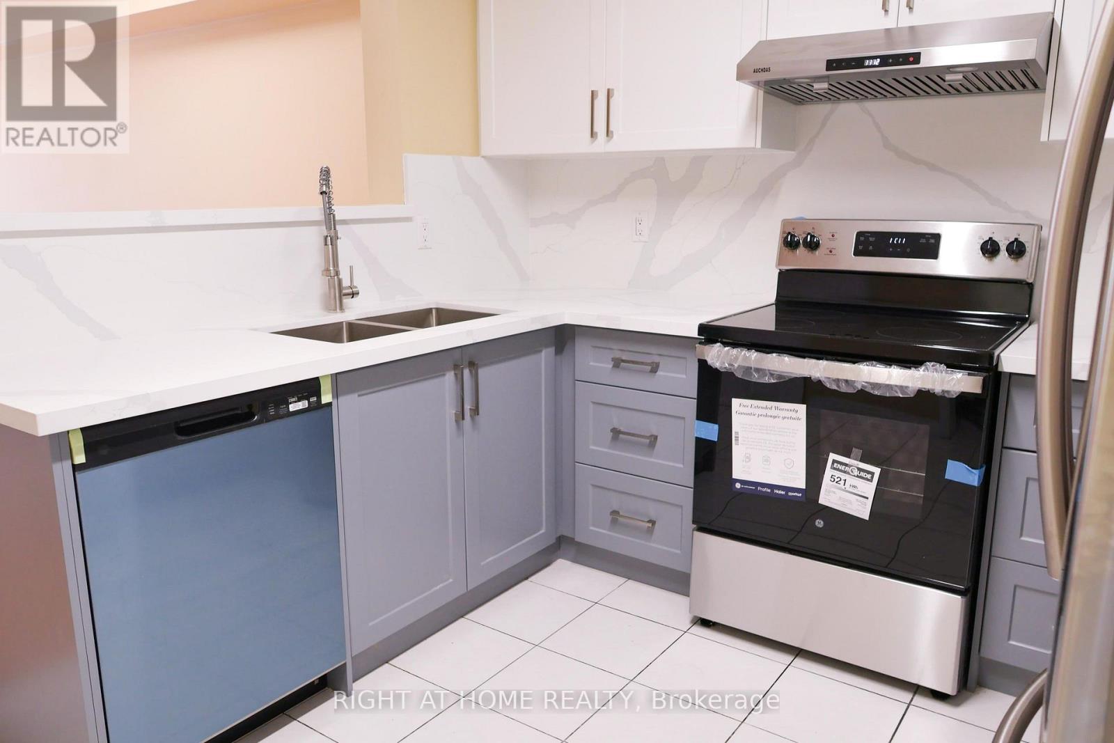 821 Grandview Way, Toronto, Ontario  M2N 6V5 - Photo 13 - C13535966