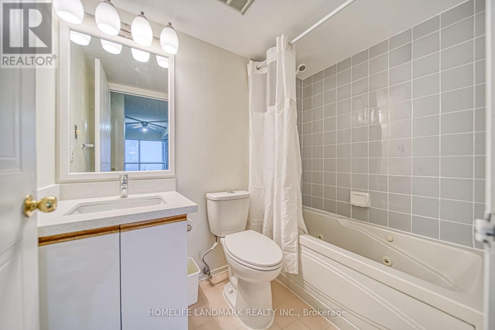1802 - 1470 Midland Avenue, Toronto, Ontario M1P 4Z4 - Photo 11 - E13535972