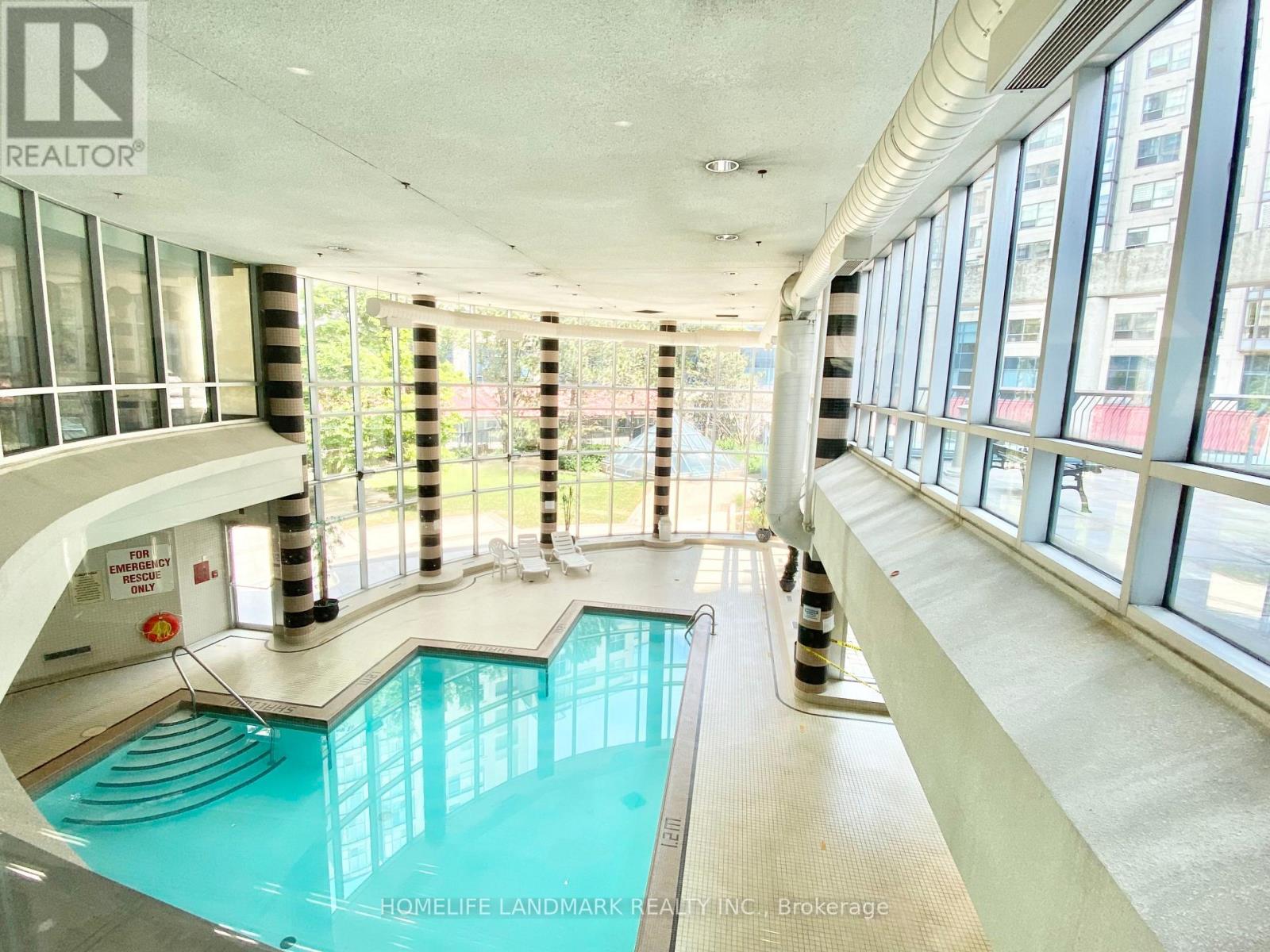 1802 - 1470 Midland Avenue, Toronto, Ontario M1P 4Z4 - Photo 27 - E13535972