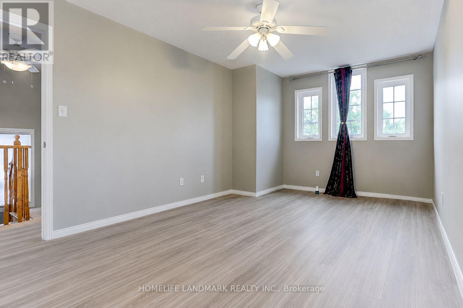 4 Sinden Drive, Whitby, Ontario  L1M 2B8 - Photo 19 - E13536002