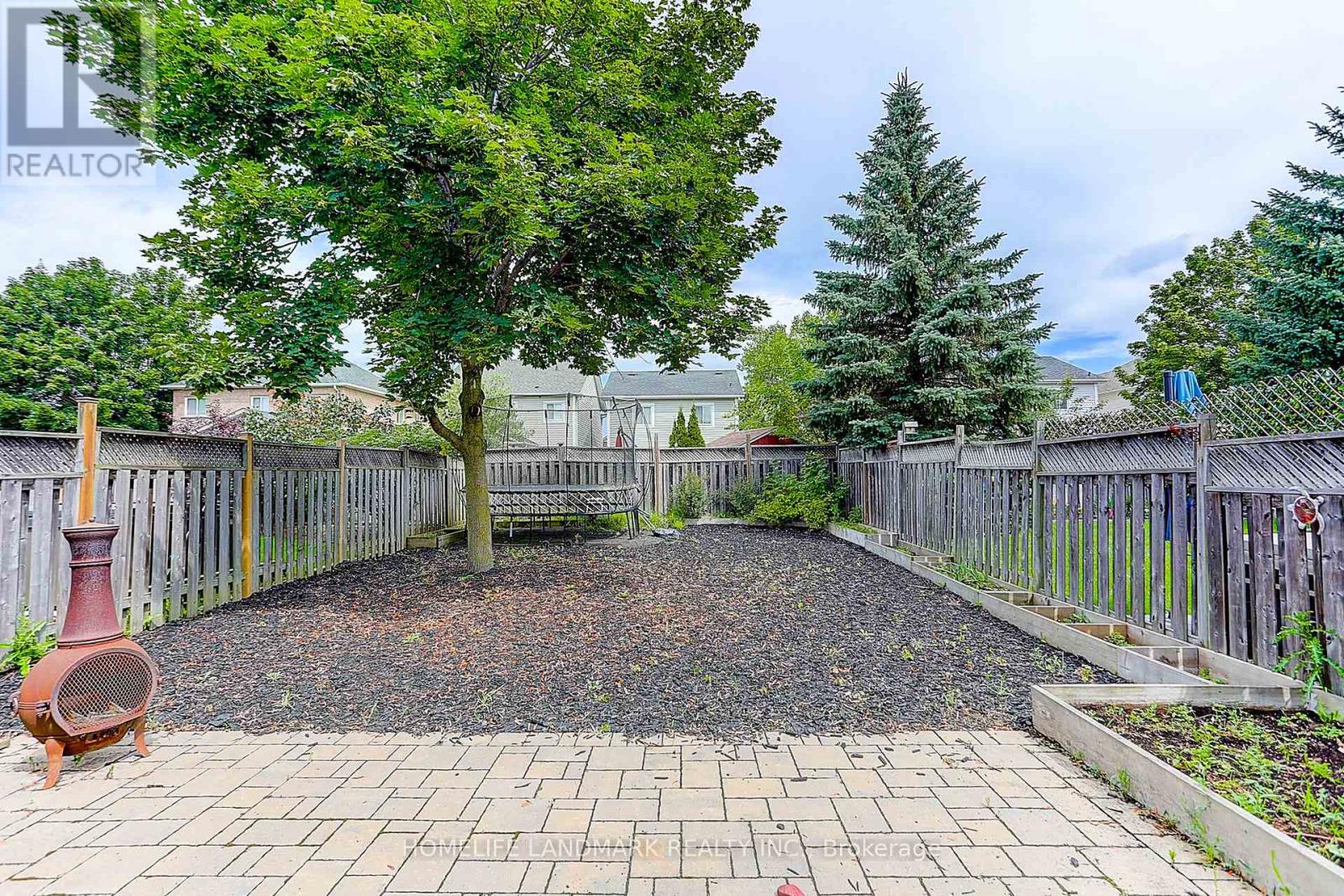 4 Sinden Drive, Whitby, Ontario  L1M 2B8 - Photo 31 - E13536002