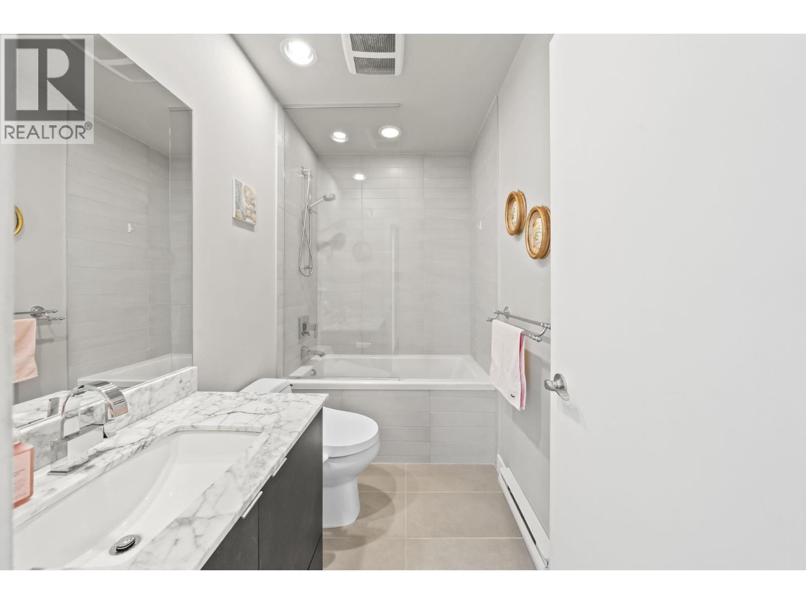 Ph2 7328 Arcola Street, Burnaby, British Columbia  V5E 0A7 - Photo 27 - R3143222